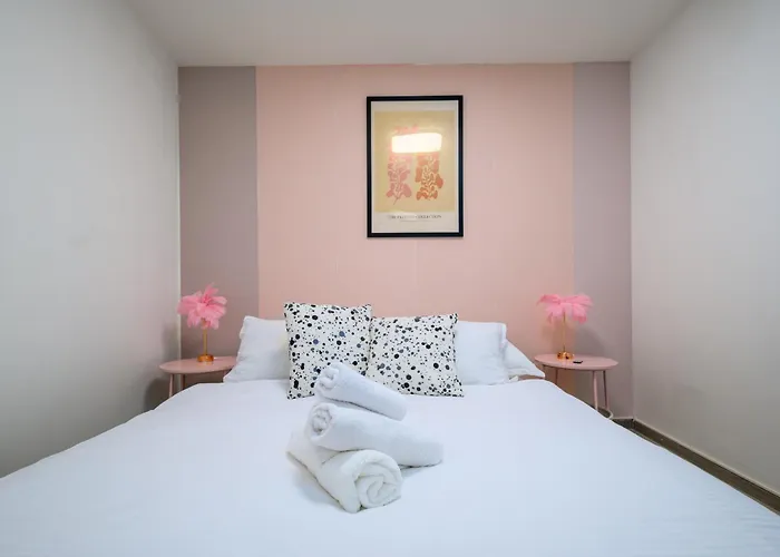 Raday K203 With Private Balcony * Budapest
