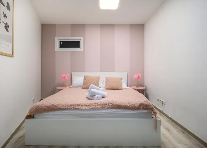 Apartment Raday K203 With Private Balcony *