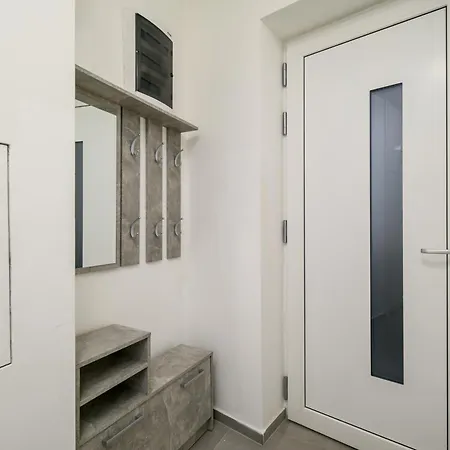 דירה Raday K203 With Private Balcony *
