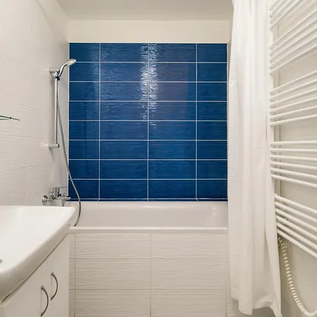 Raday K203 With Private Balcony דירה *