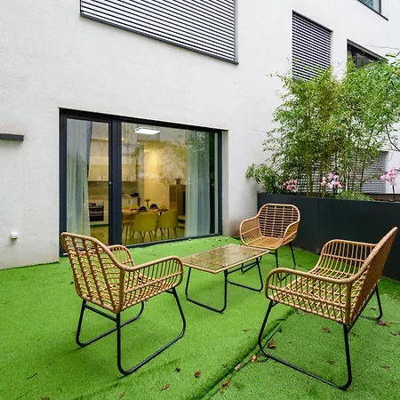 Raday K203 With Private Balcony * בודפשט