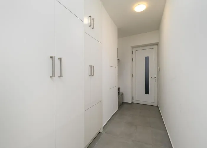 Raday K203 With Private Balcony Lejlighed *